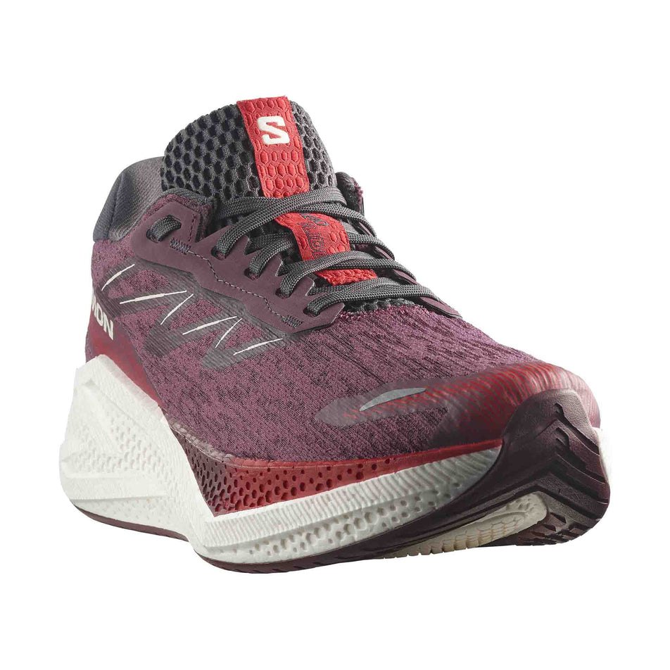 Lateral view of the right shoe from a pair of Salomon Women's Aero Glide 4 Running Shoes in the Huckleberry/Vanilla Ice colourway.