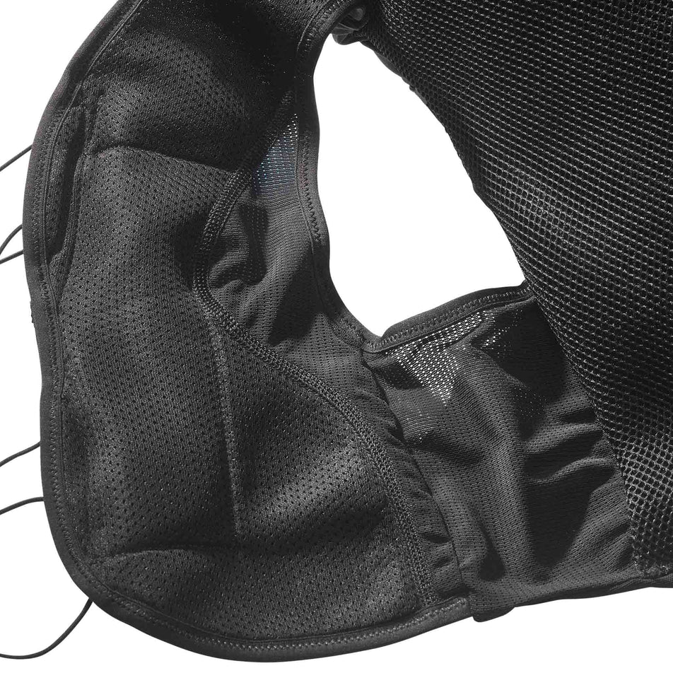 The inner material of the Salomon Women's ADV Skin 12 Set Running Vest in the Black/Asphalt colourway.