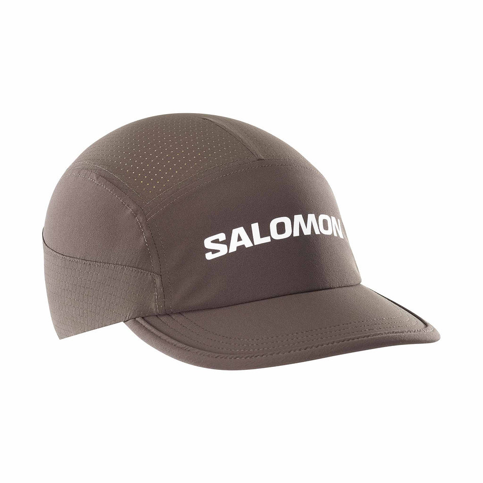 Front view of the Salomon Unisex Aero Cap in the Coffee Bean colourway. (8738112438434)