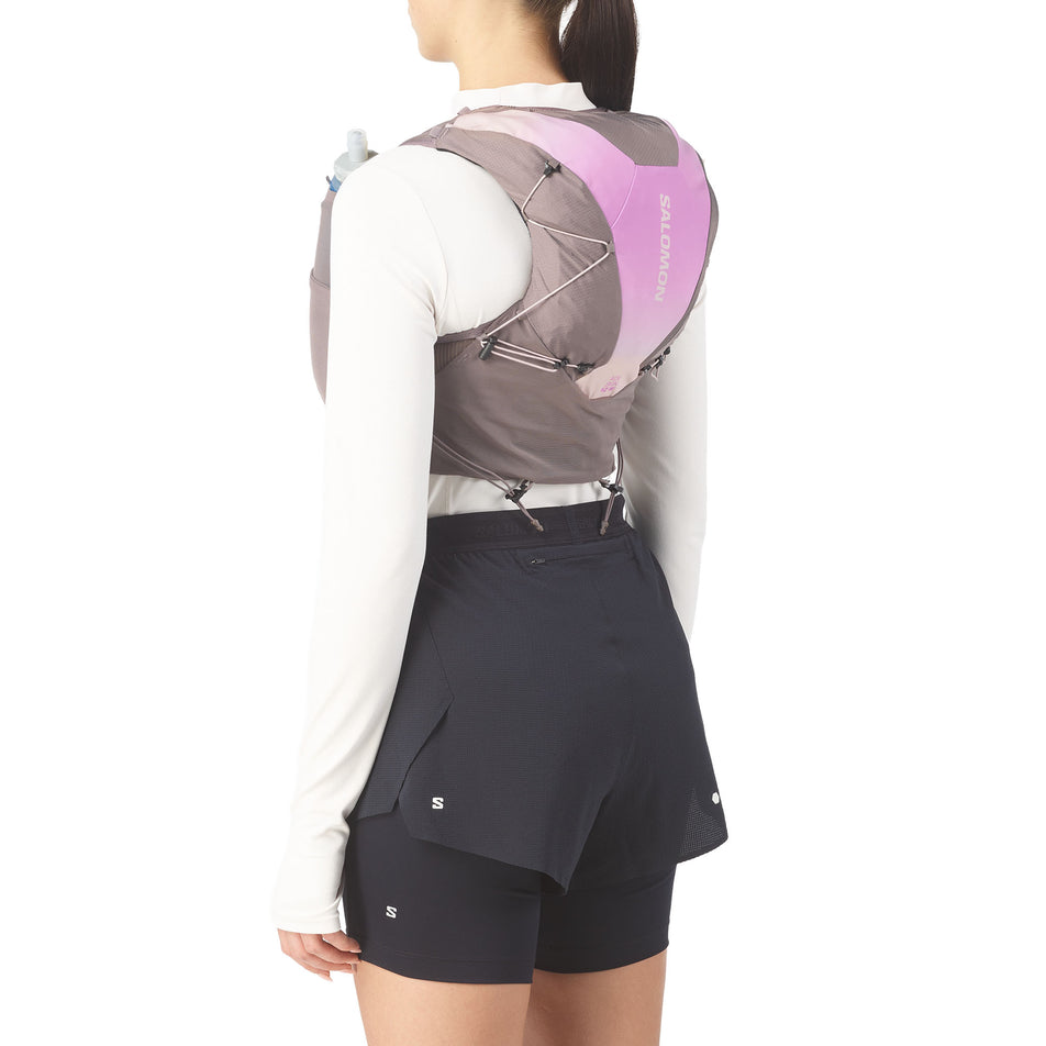 Salomon | Women's ADV Skin 12 Gradient Running Vest - Iron/Shadow Gray/Iris Orchid
