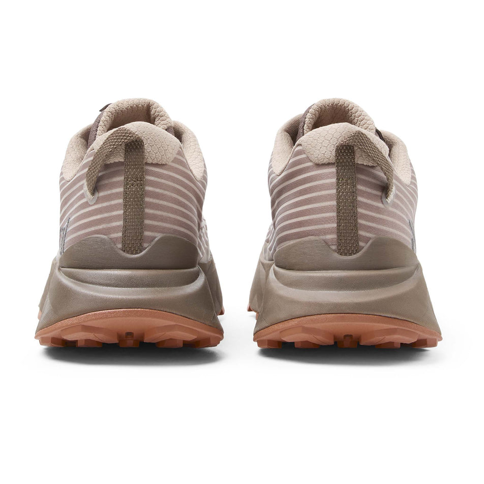 The back of a pair of NNormal Men's Cadí Running Shoes in the Brown colourway.