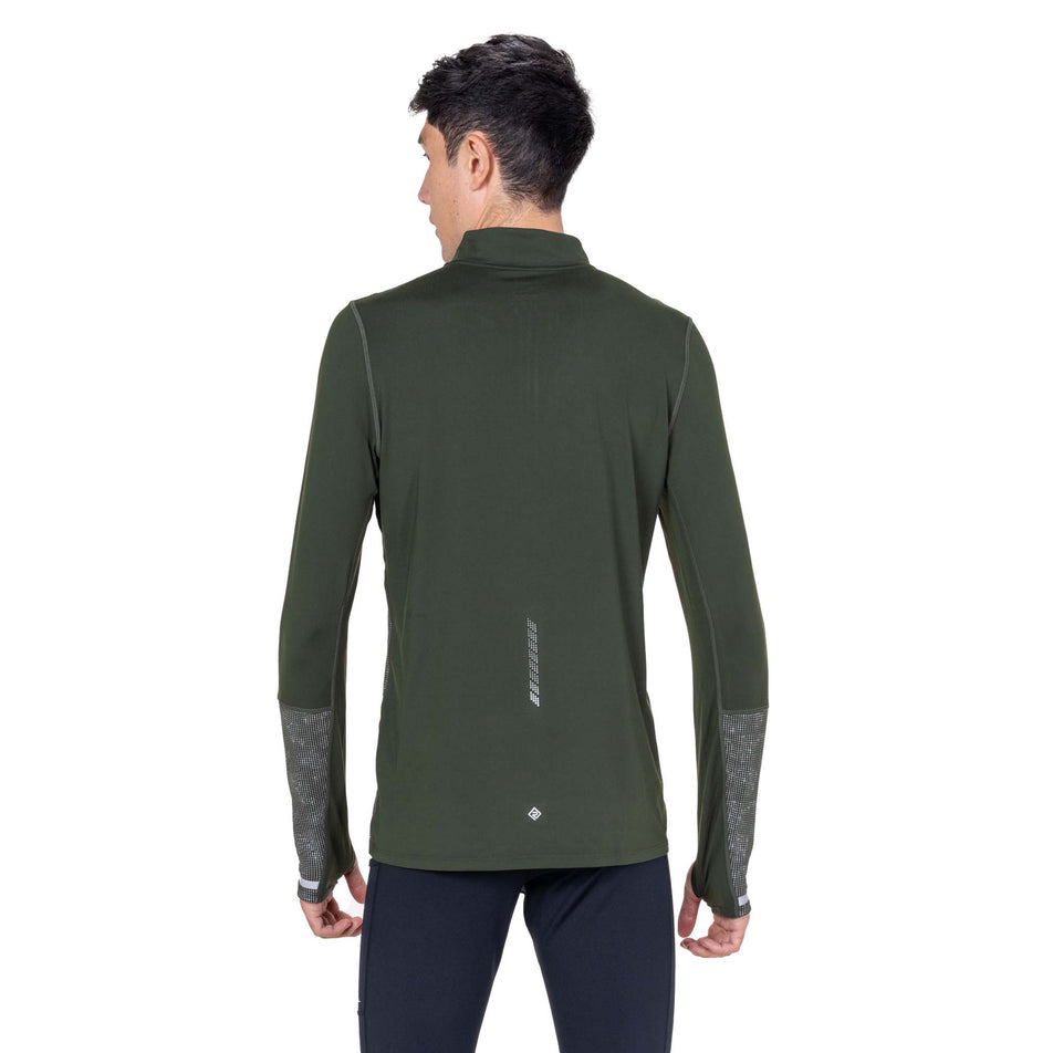 Back view of a model wearing Ronhill Men's Tech Reflect 1/2 Zip in the Kelp/Reflect colourway.
