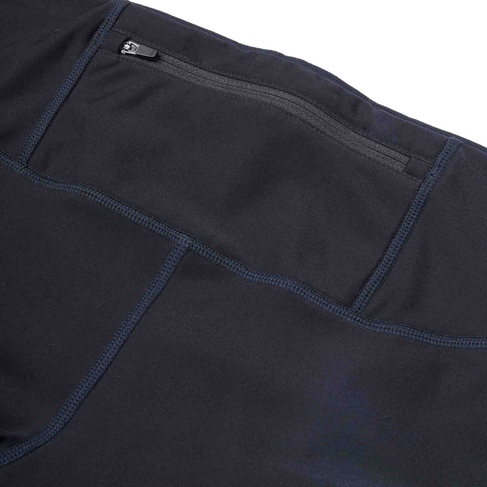 The back zip pocket on the Ronhill Men's Tech Wind-Block Tight in the All Black colourway.