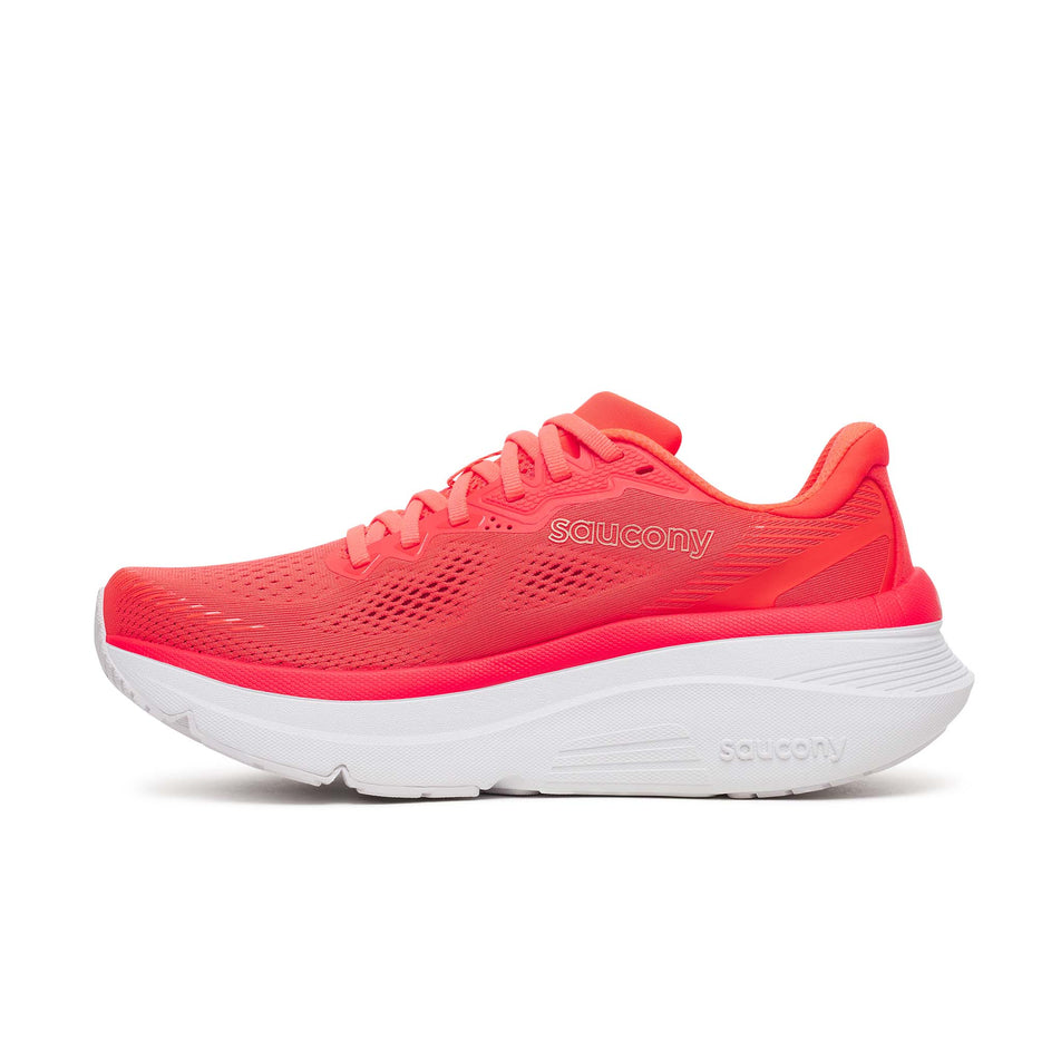 Medial view of the right shoe from a pair of Saucony Women's Guide 19 Running Shoes in the Vizired colourway.