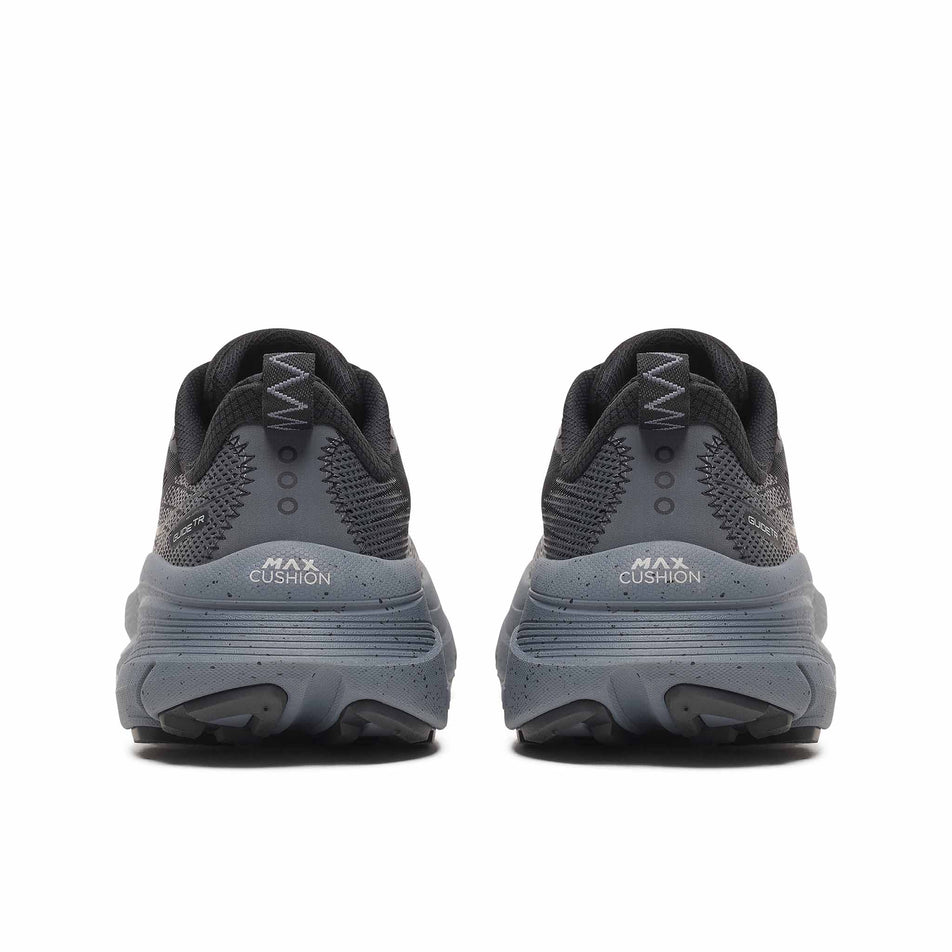 The back of a pair of Saucony Men's Guide TR GTX Running Shoes in the Black/Gunmetal colourway.