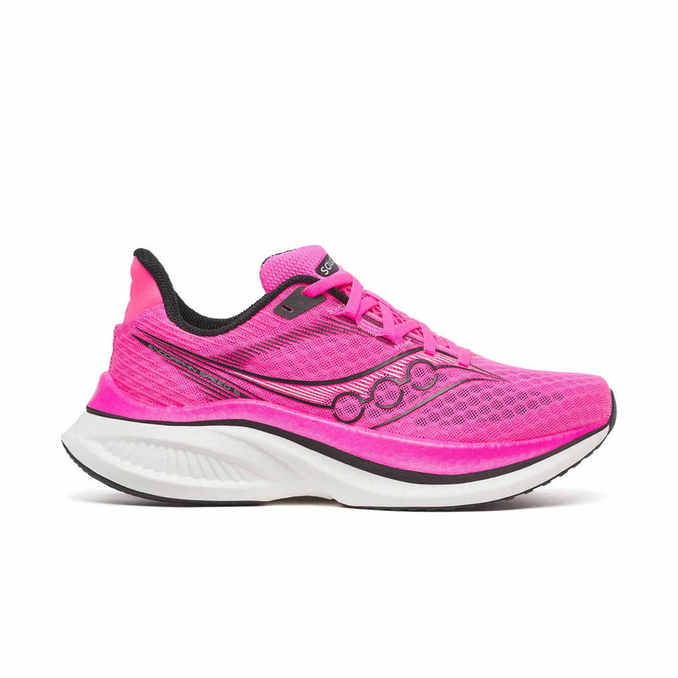 Lateral view of the right shoe from a pair of Saucony Women's Endorphin Speed 5 Running Shoes in the Shock/Black colourway.