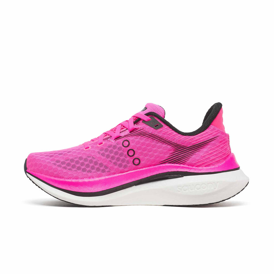 Medial view of the right shoe from a pair of Saucony Women's Endorphin Speed 5 Running Shoes in the Shock/Black colourway.