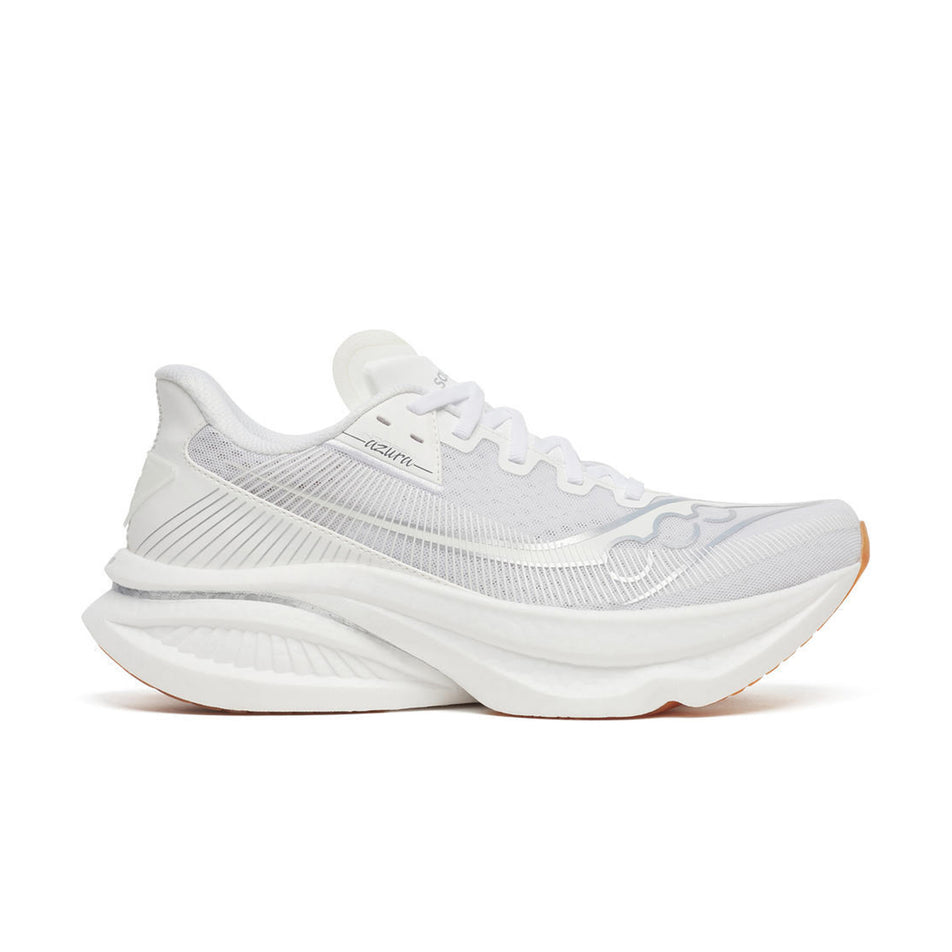 Lateral view of the right shoe from a pair of Saucony Men's Endorphin Azura Running Shoes in the White/Gum colourway.