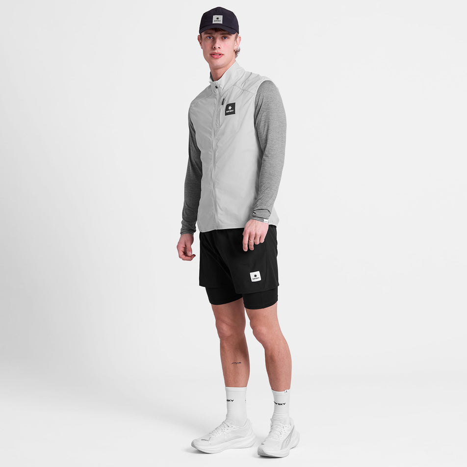 Front view of a model wearing the SAYSKY Unisex Clean Pace Flex Vest in the Grey colourway. 