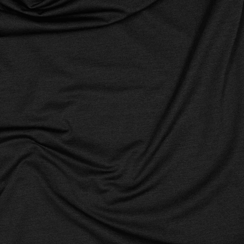 Close-up view of the fabric of the SAYSKY Men's Clean Pace Long Sleeve in the Black-26 colourway.