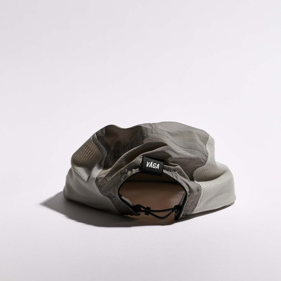 Back view of the VÅGA Unisex Mesh Flex Cap in the Mid Grey colourway.
