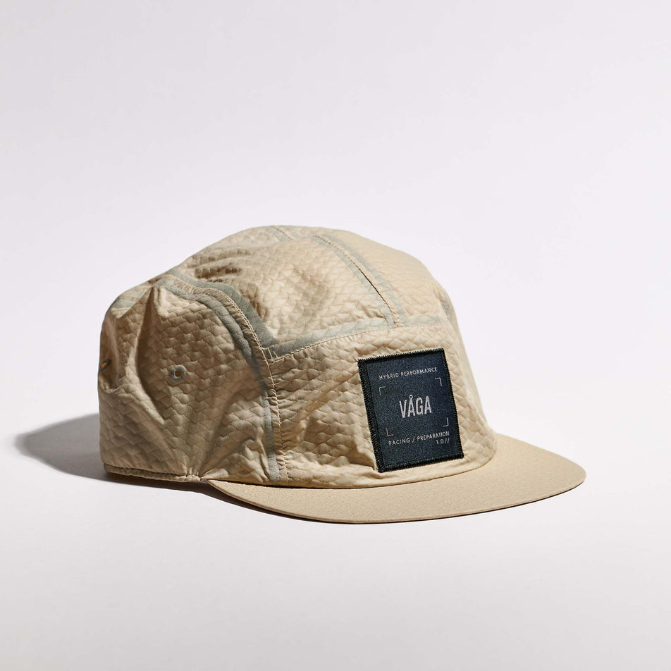 The VÅGA Unisex Viper Lite Cap in the Taupe colourway.