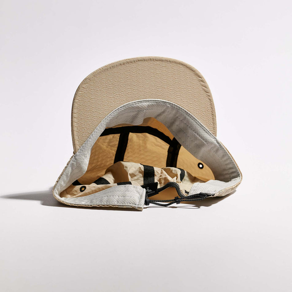 The underside of the VÅGA Unisex Viper Lite Cap in the Taupe colourway.
