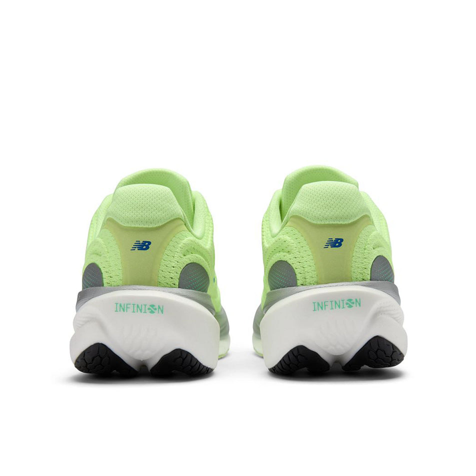 The back of a pair of New Balance Women's 1080 V15 Running Shoes in the Afterglow/Blue Bird colourway.