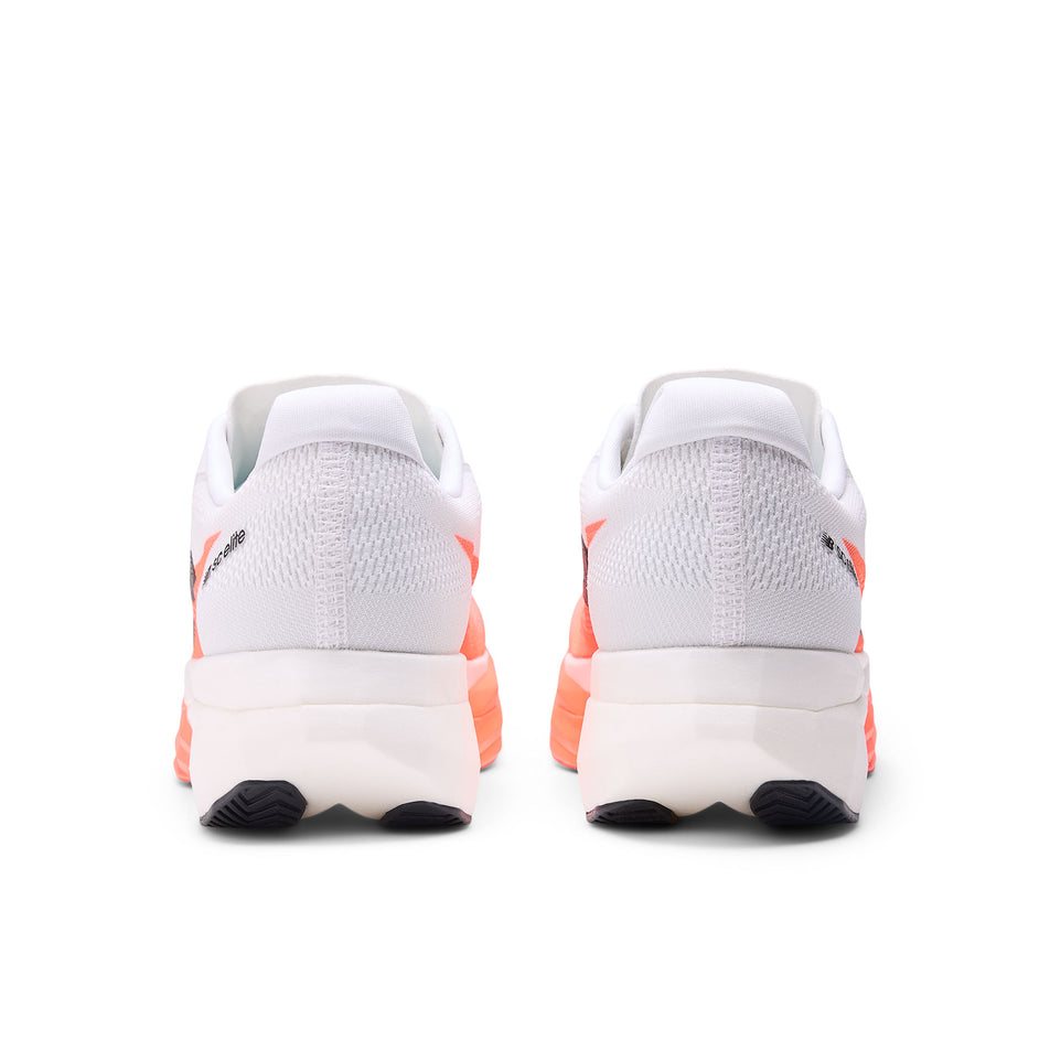 The back of a pair of New Balance Women's FuelCell SuperComp Elite V5 Running Shoes in the Urgent Red colourway. (8722037670050)