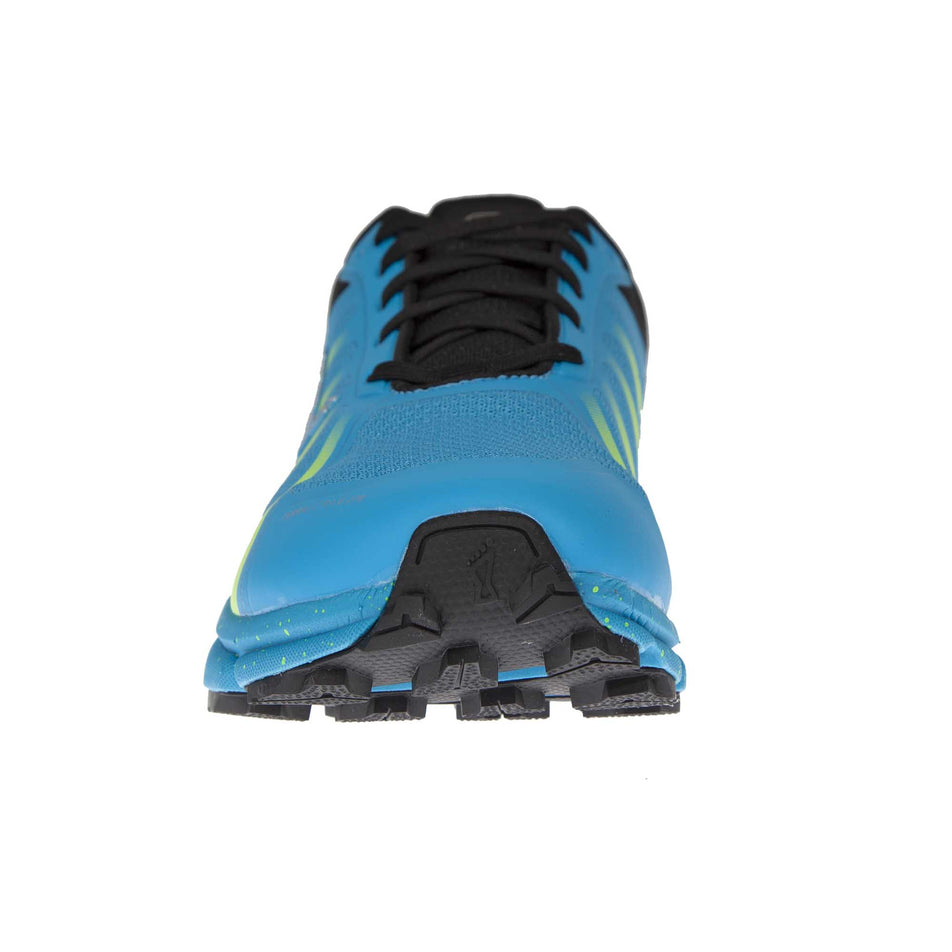 The forefoot and lace area on the right shoe from a pair of men's Inov-8 Terraultra G 270 (6897216192674)