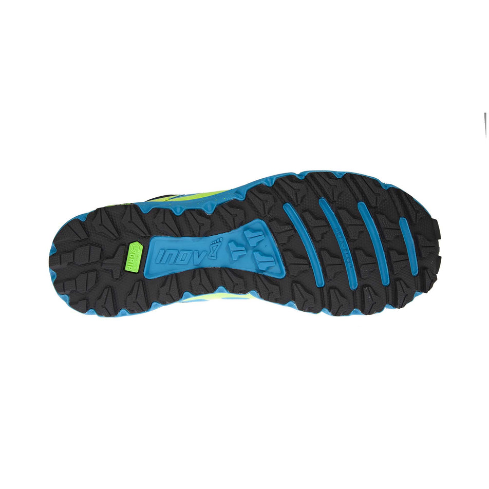 The full G-Grip outsole on the right shoe from a pair of men's Inov-8 Terraultra G 270 (6897216192674)