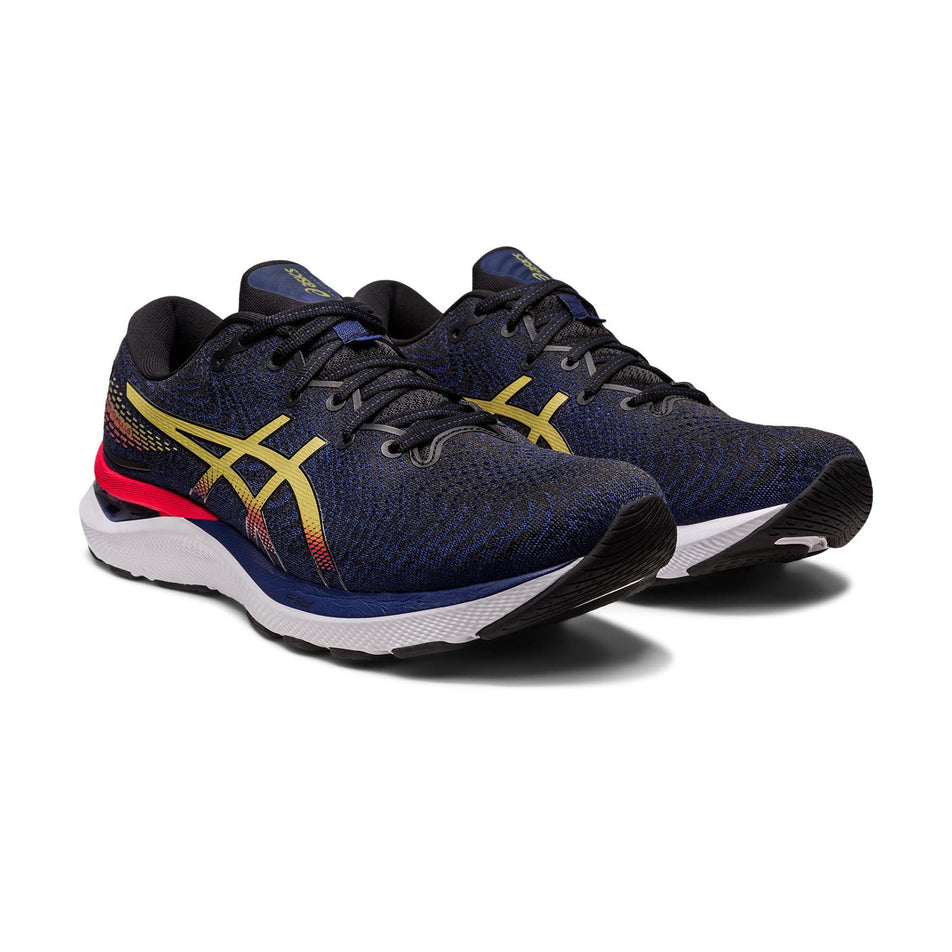 Pair anterior angled view of Asics Men's Cumulus 24 Running Shoes in black (7704199168162)