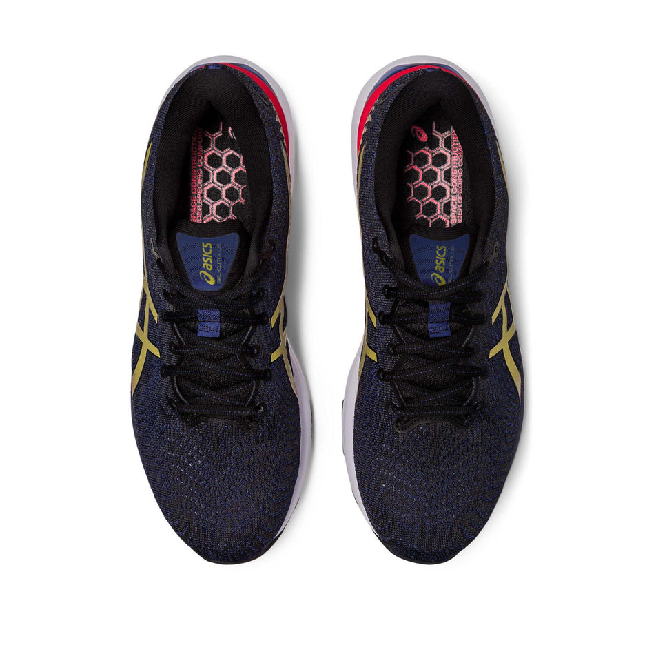 Pair upper view of Asics Men's Cumulus 24 Running Shoes in black (7704199168162)