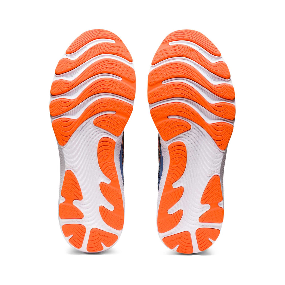Outsole view of men's asics gel-cumulus 24 running shoes (7477533966498)