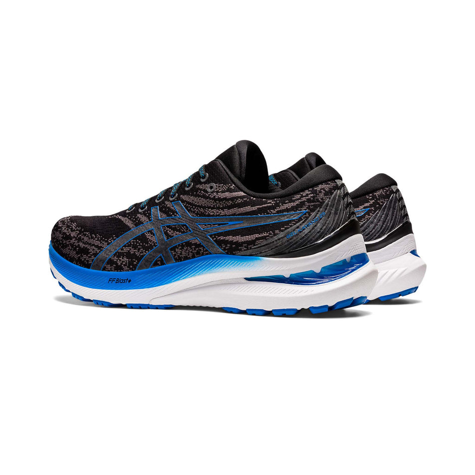 Lateral angled view of men's asics gel-kayano 29 running shoes in black (7520572113058)