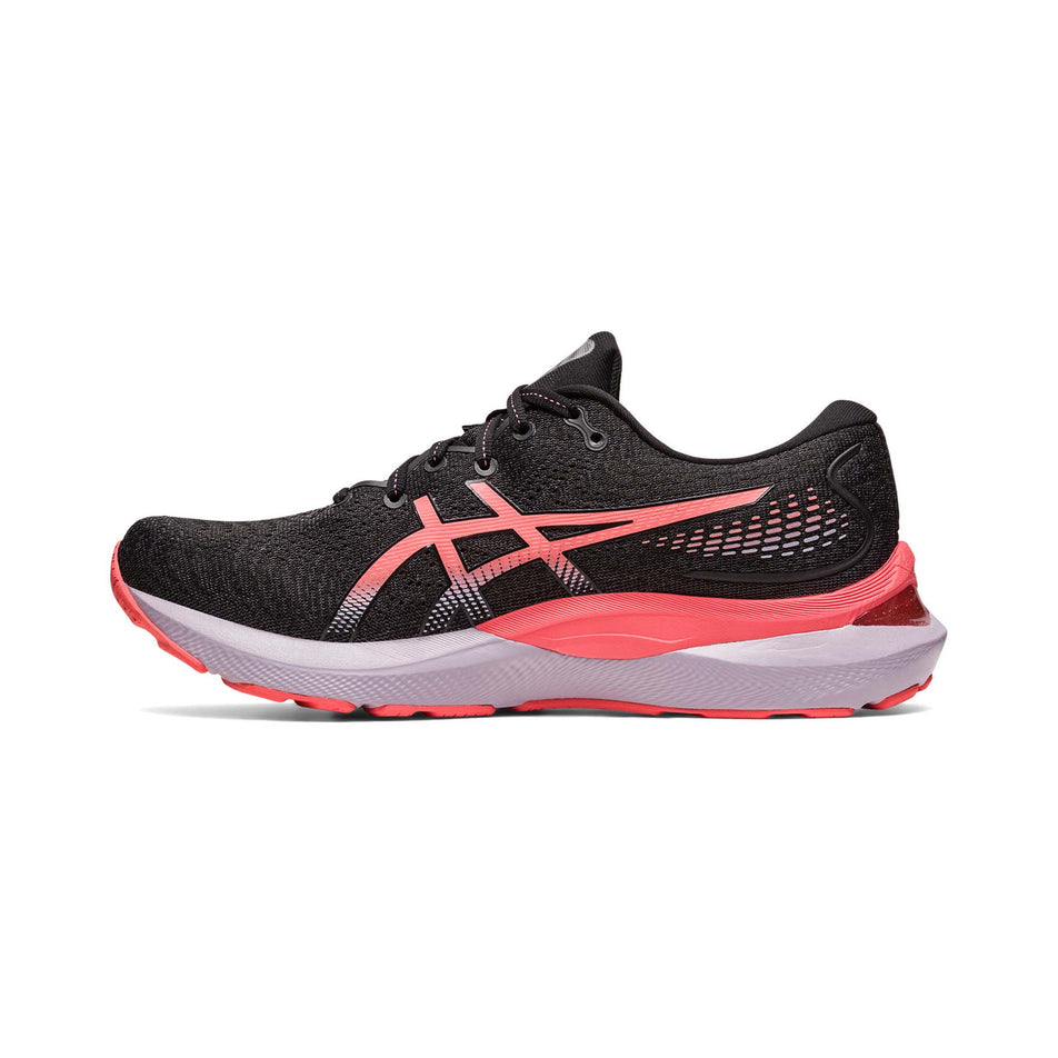 Right shoe medial view of Asics Women's Gel-Cumulus 24 Running Shoes in black (7704202838178)