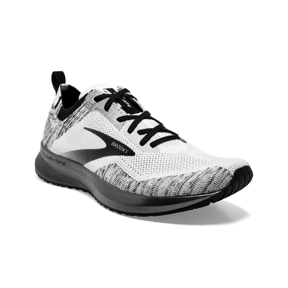 Lateral and forefoot sections of the right shoe from a pair of men's Brooks Levitate 4 (6896571482274)