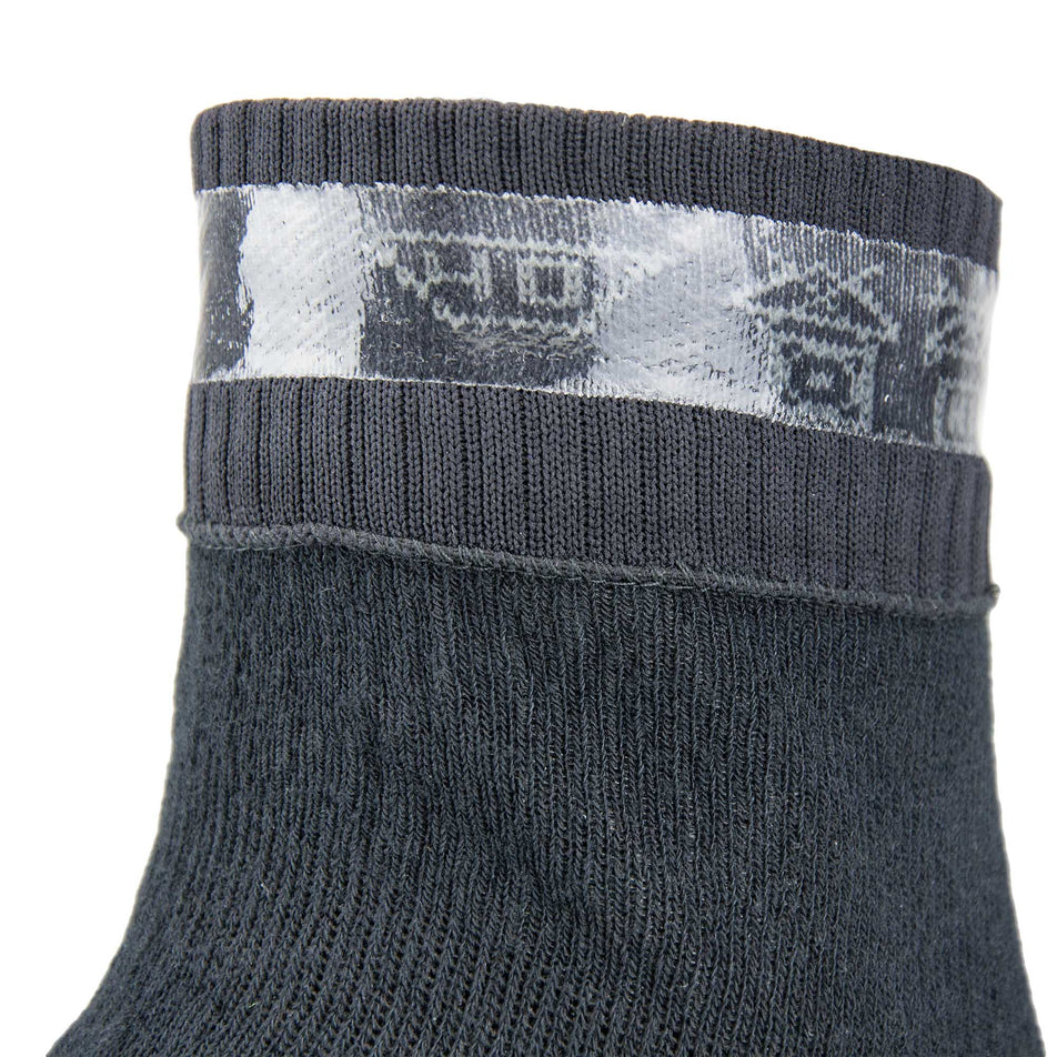 Cuff view of unisex sealskinz waterproof warm weather hydrostop running socks (7079741915298)