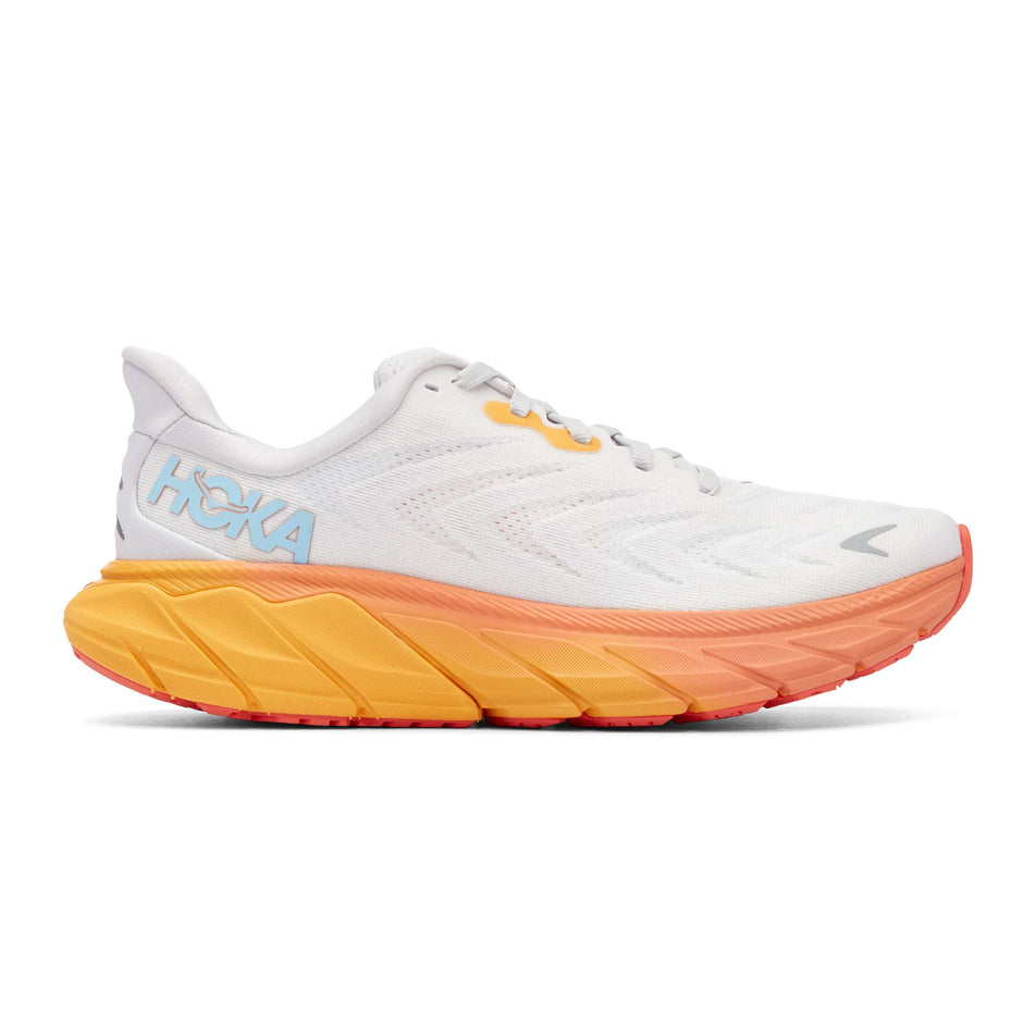 Lateral view of women's hoka arahi 6 running shoes (7483045576866)