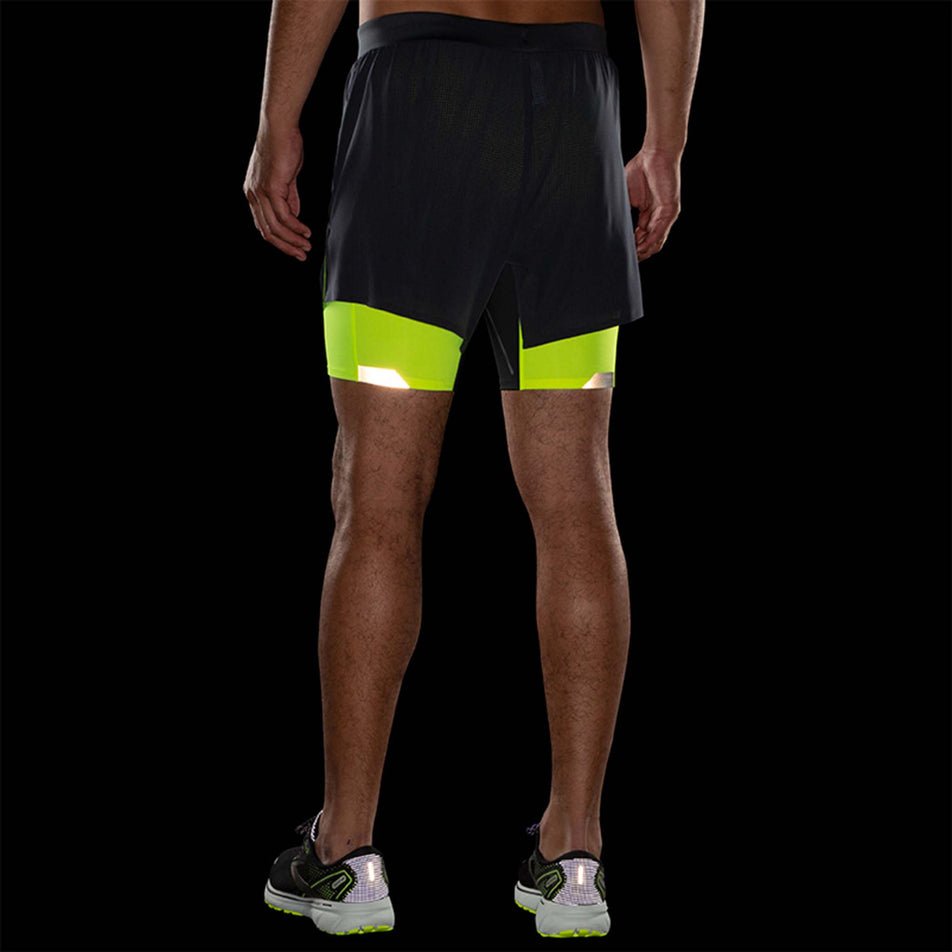 Rear reflective view of Brooks Men's Run Visible 5