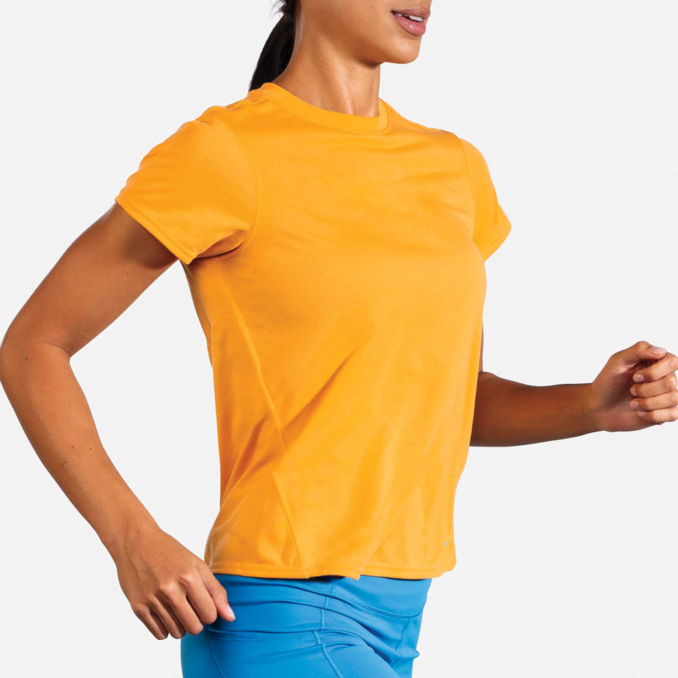 Side of Brooks Distance Short Sleeve T-Shirt (6913989935266)