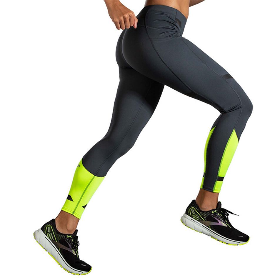 Side view of Brooks Women's Run Visible Tight in black (7599101509794)