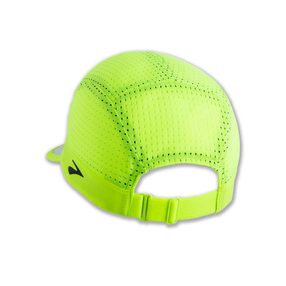 Behind view of unisex brooks propel mesh hat (7012898668706)