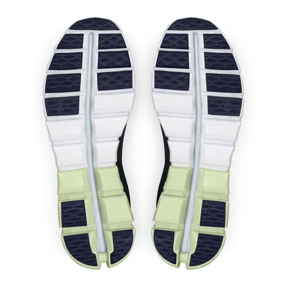 Outsole view of men's on Cloudflow Running Shoes (7319023747234)