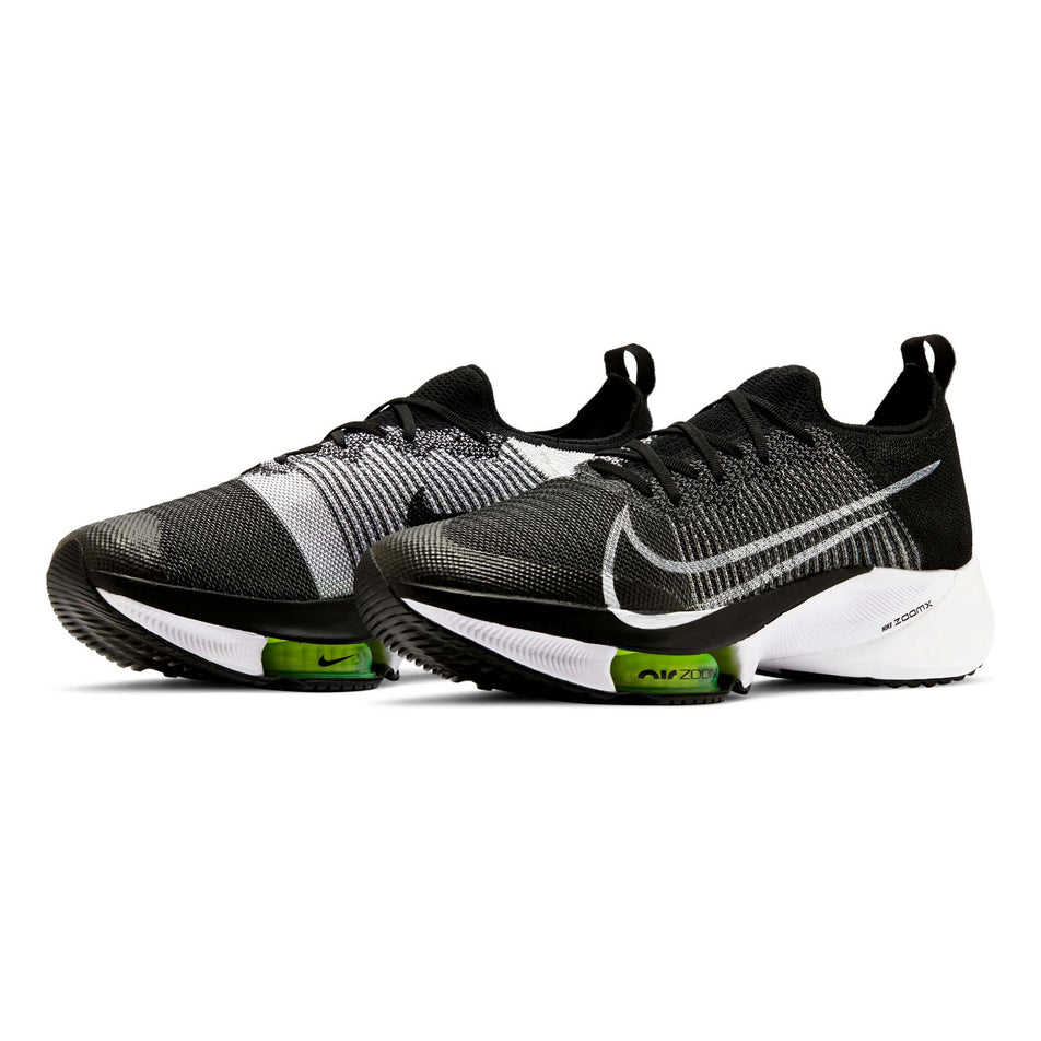 Lateral pair view of men's nike air zoom tempo next% running shoes (7351687577762)