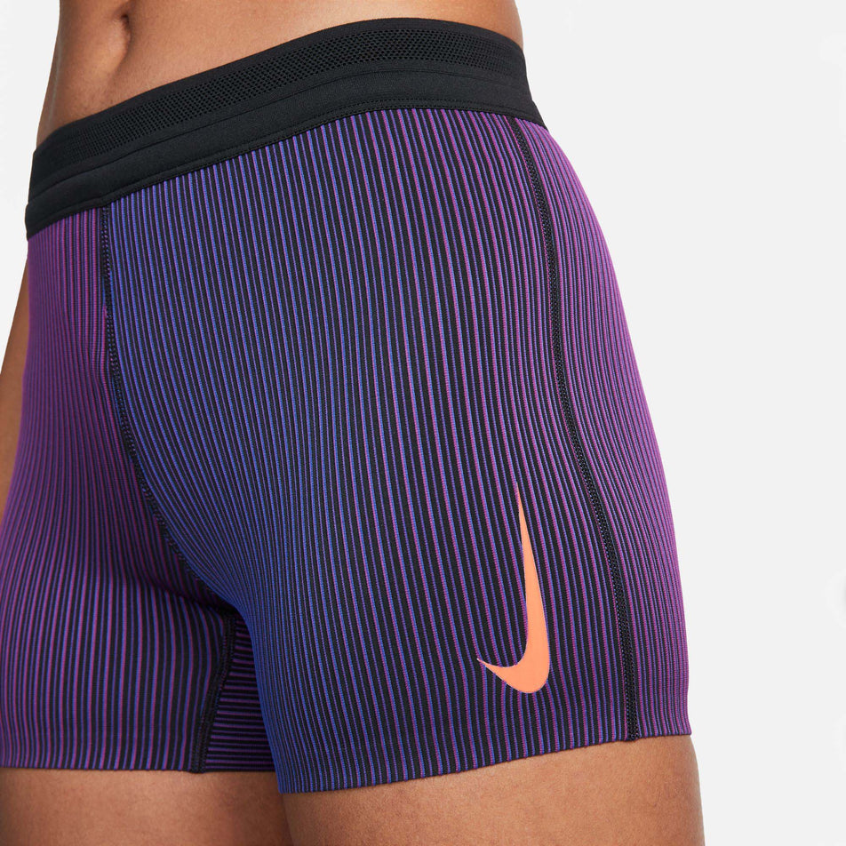 Side view of women's nike df adv tight short (7386206339234)