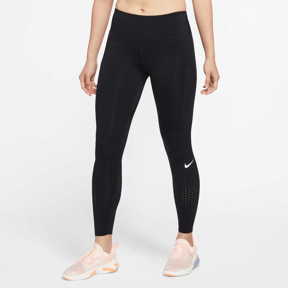 Front view of women's nike epic luxe tight (7364799332514)