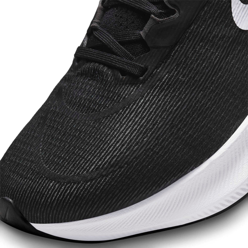 Toebox view of men's nike zoomfly 4 running shoes (7267346579618)