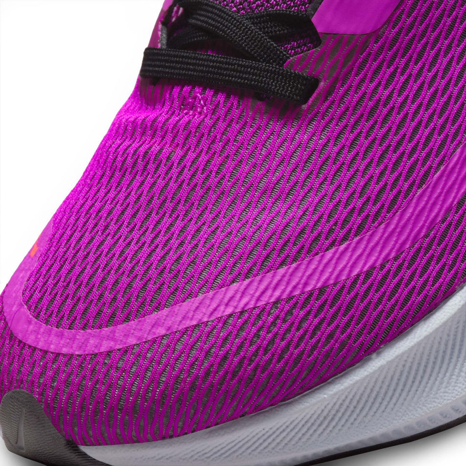 Toebox view of women's nike zoom fly 4 running shoes (7316277592226)