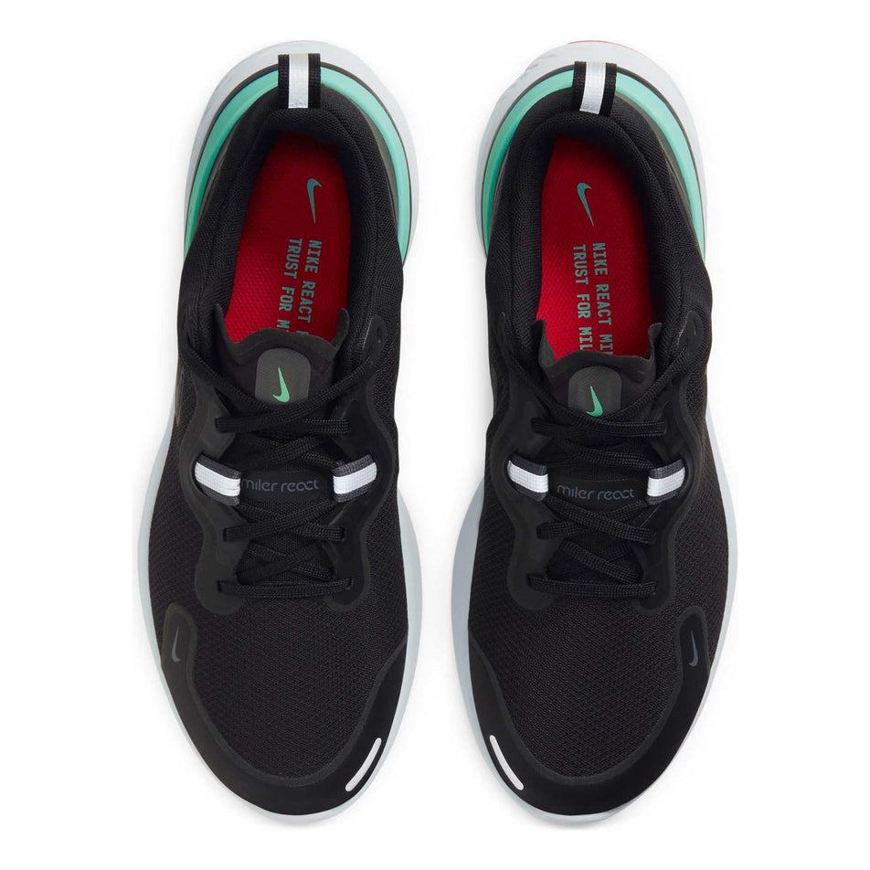 Upper and lace areas on the left and right shoes from a pair of men's Nike React Miler (6899278315682)