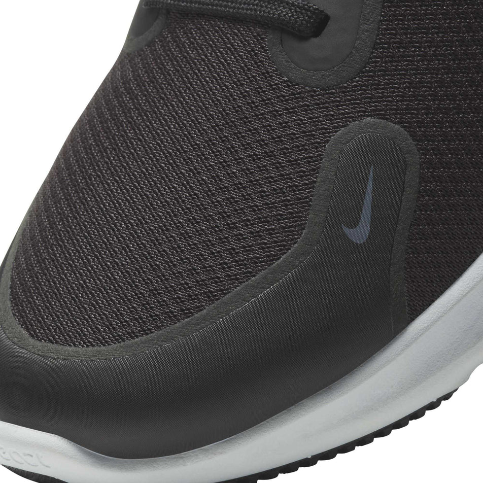 Toe box area of the left shoe from a pair of men's Nike React Miler (6899278315682)
