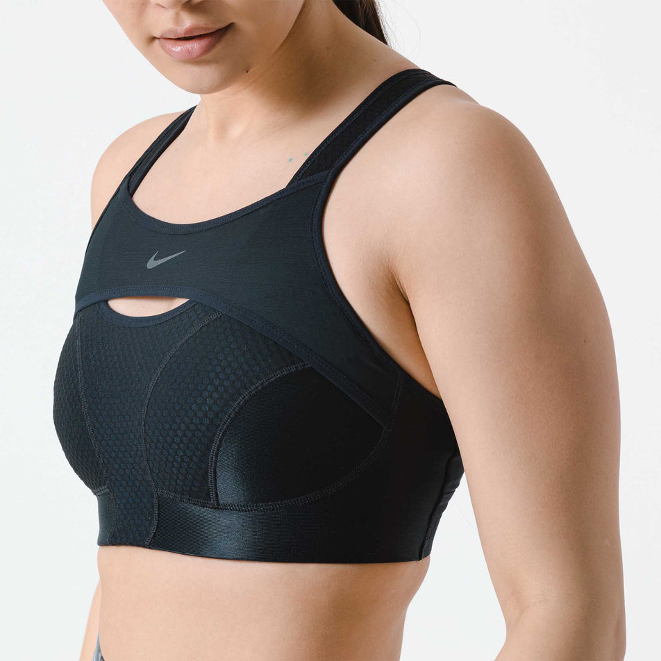 Side of Alpha Ultrabreathe Bra (6917976785058)