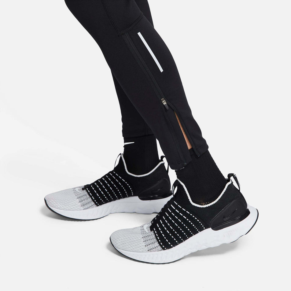 Adjustable ankle cuff view of Nike Men's Dri-Fit Challenger Running Tight in black (7677517103266)