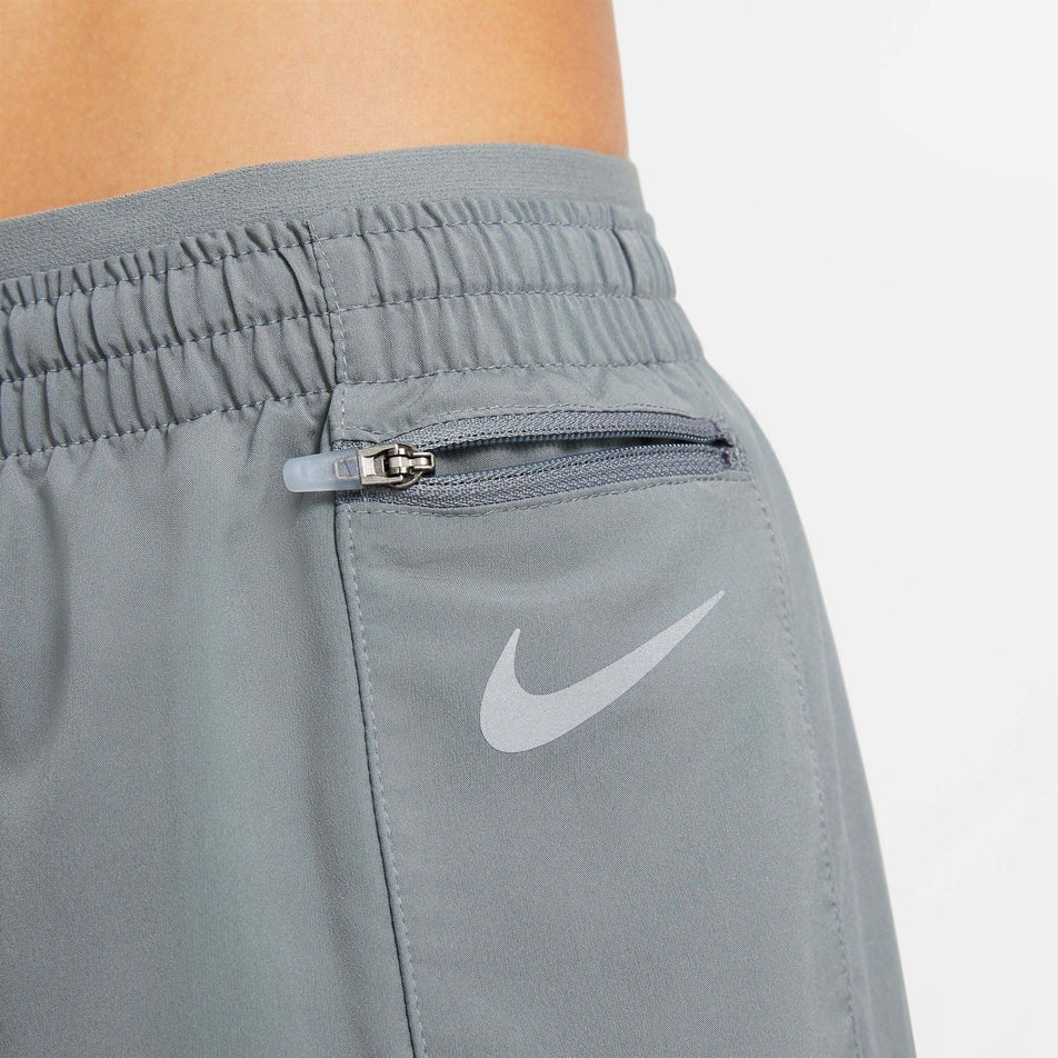 Zip pocket view of women's nike tempo luxe short 5in (7384766447778)