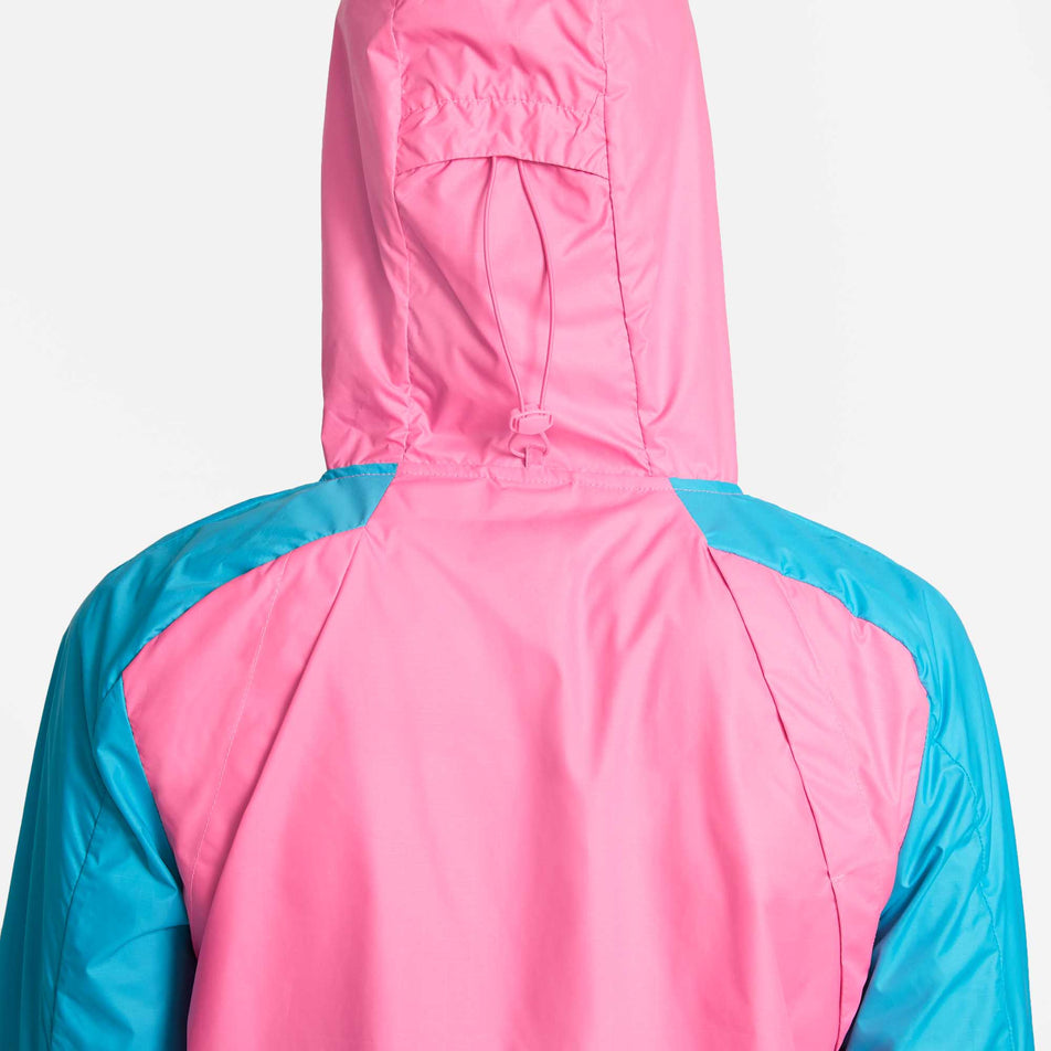 Back hood view of women's nike sf trail jacket (6918055887010)