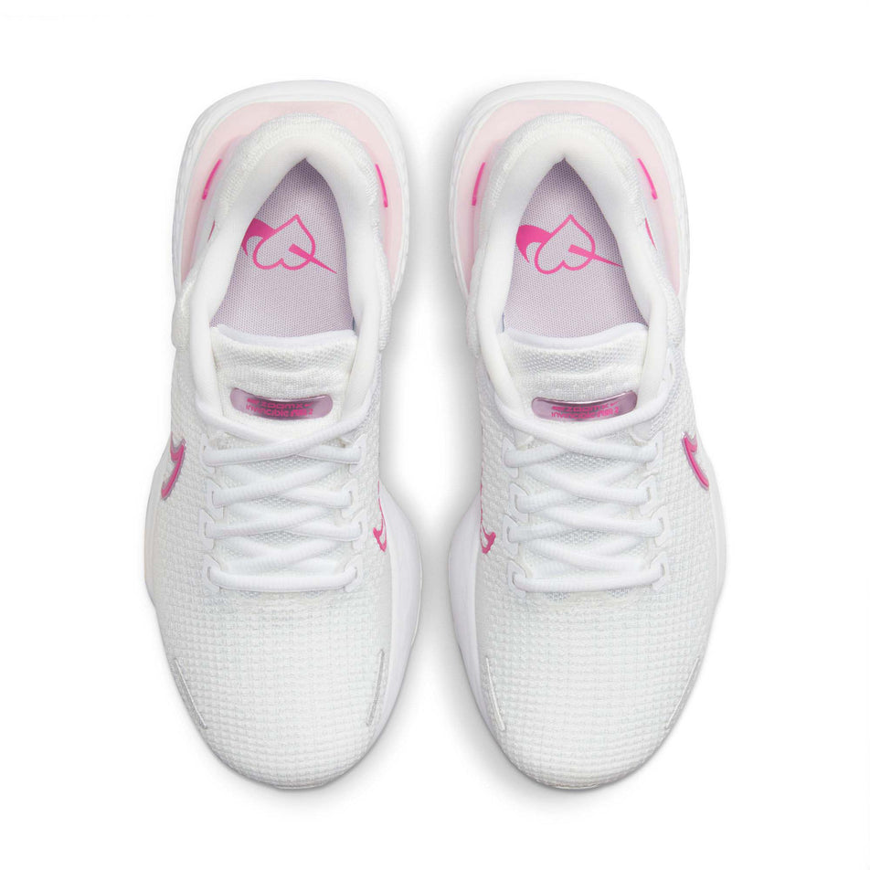 Upper view of women's nike zoomx invincible run flyknit 2 running shoes (7316214874274)