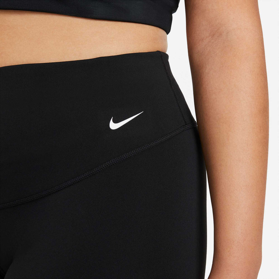Logo on Nike One Dri-Fit MR Short (6918017745058)