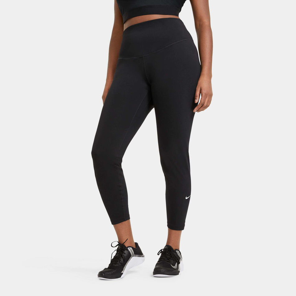 Front angled view of Nike Women's One Dri-Fit MR Running Tight Plus in black (7677572382882)