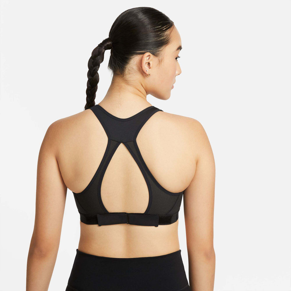 Behind view of women's nike df swsh hs bra (7385234473122)