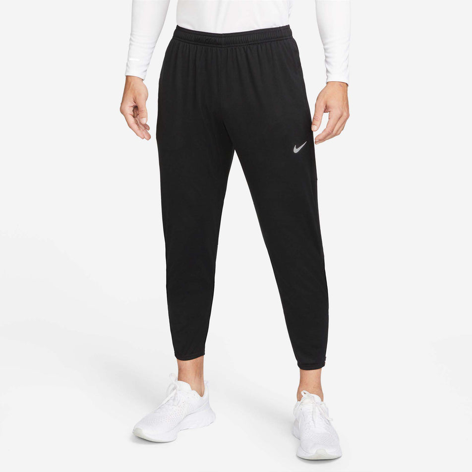 Nike therma essential pant Clearance